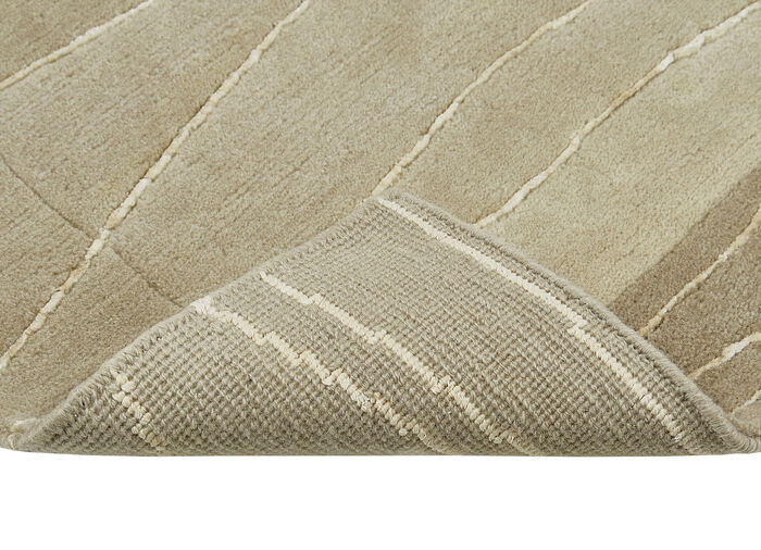 Handgeknüpfte Brücken und Teppiche in Naturfaser-Qualität 