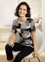 Shirt mit Rundhalsausschnitt in 3 Farben 