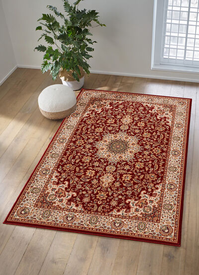 Klassisch gemusterte, gewebte Brücken und Teppiche 