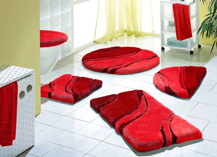 Moderne Badgarnitur von Kleine Wolke RUBIN