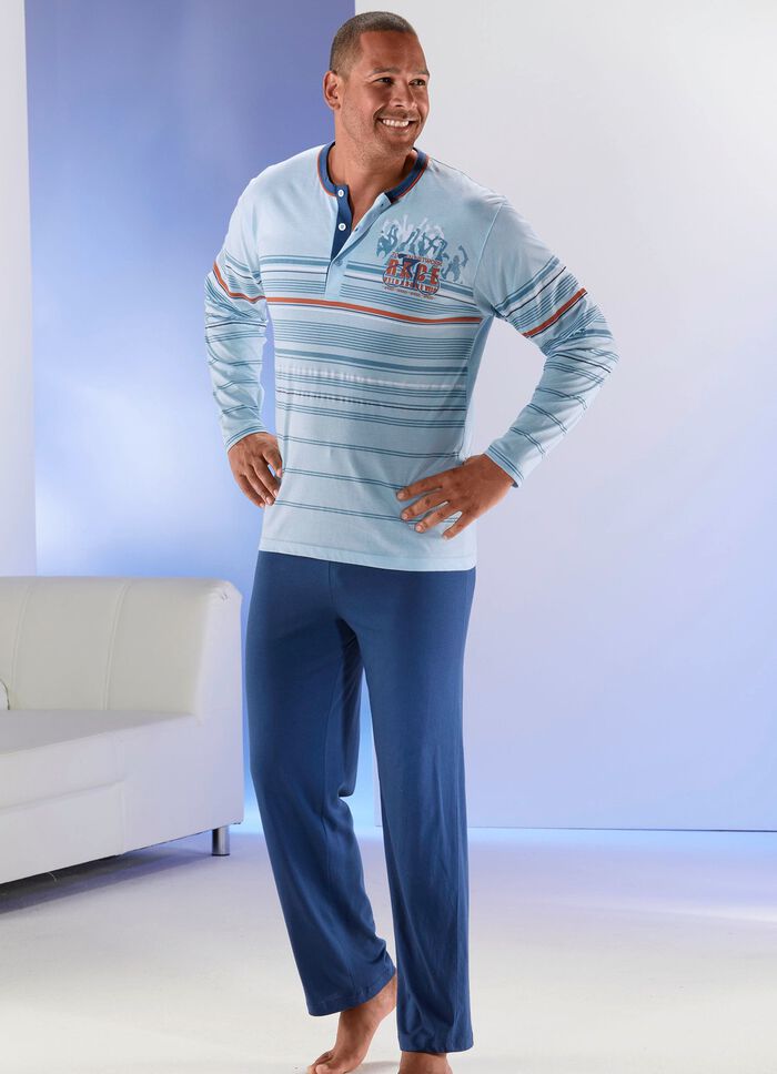 Schlafanzug mit Knopfleiste und Ringeldessin 