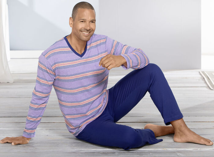 Schlafanzug mit V-Ausschnitt und offenen Beinabschl&uuml;ssen 