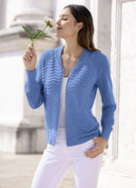 Strickjacke mit Cloqu&eacute;struktur AZURBLAU