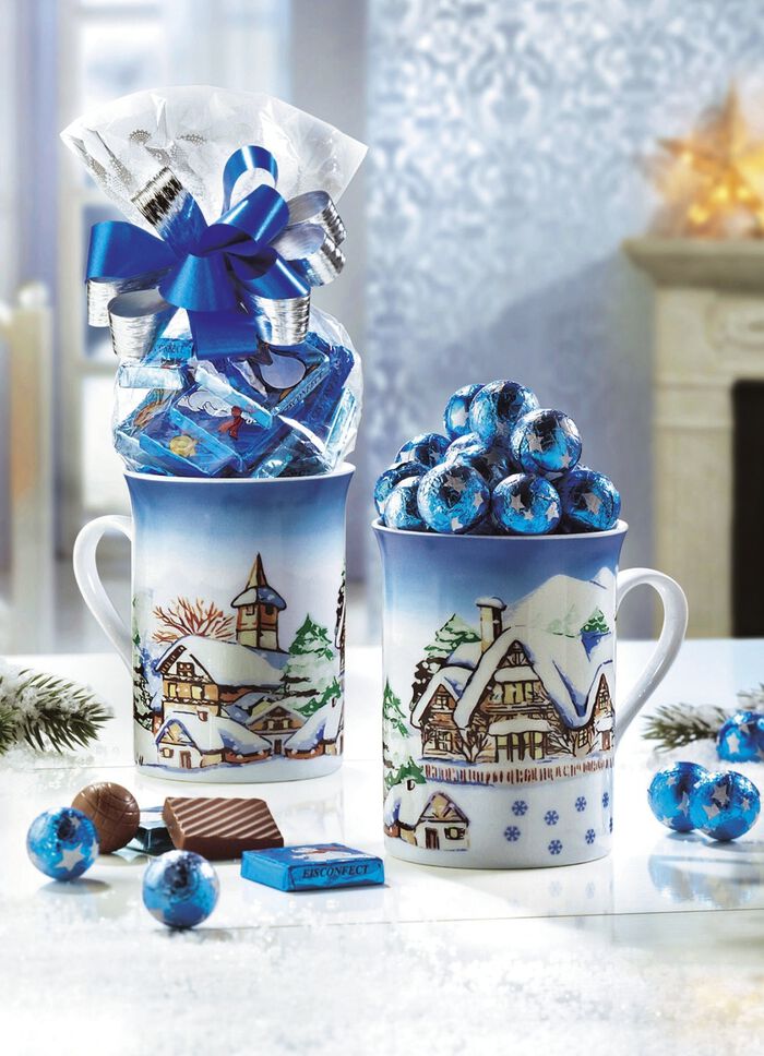 Tassen Winterlandschaft, 2er-Set, mit süßer Füllung 