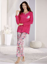 Schlafanzug aus nachhaltigem Baumwollanbau 