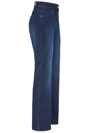 Jeans mit modischer Beinweite  