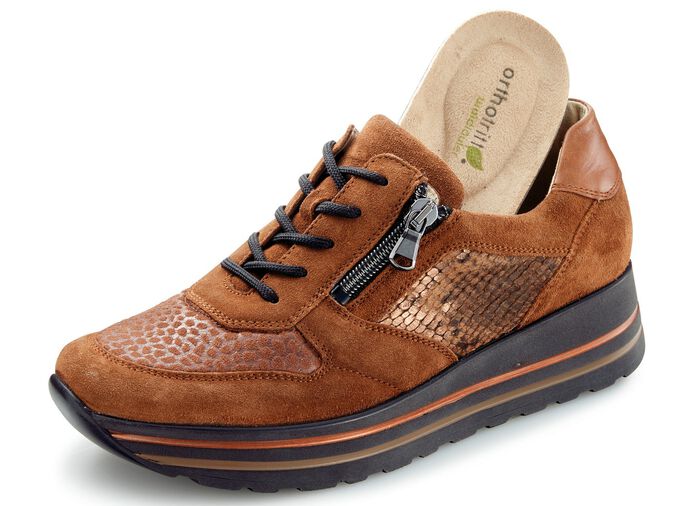 Waldl&auml;ufer Schn&uuml;rschuh mit Stretchmaterial im Ballenbreich 