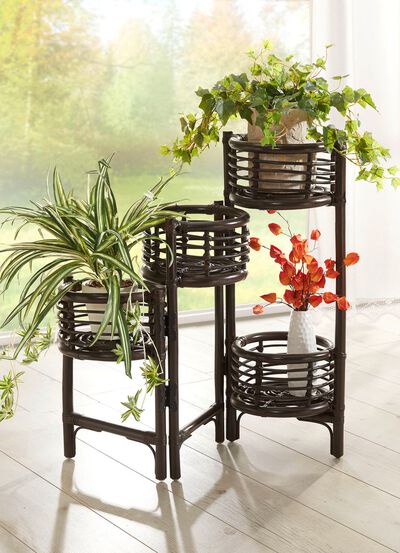 Blumenst&auml;nder aus Rattangeflecht 