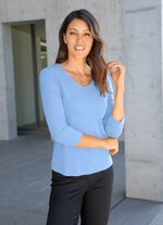 Shirt mit V-Ausschnitt in 10 Farben 