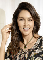 Textilkette mit Glas-Anhänger  