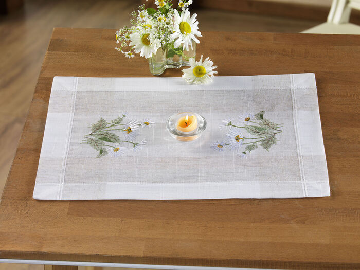 Tisch- und Raumdekoration mit Bl&uuml;mchen-Dessin SEKT-BUNT