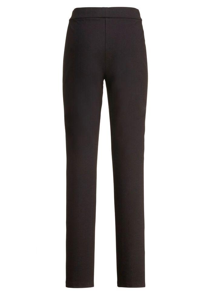 Hose im angesagten Materialmix 