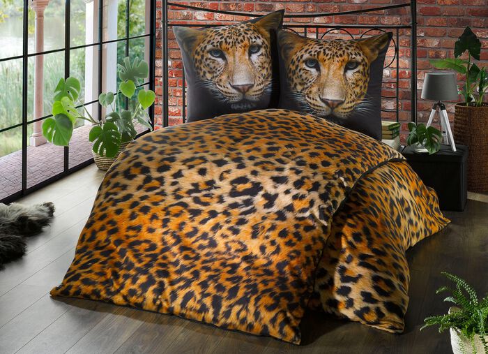 Bettw&auml;sche-Garnitur mit detailgetreuen Motiv 