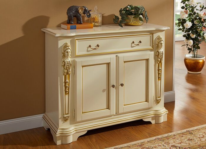 Italienische Kommodenserie mit reich verzierten Fronten CREME-GOLD