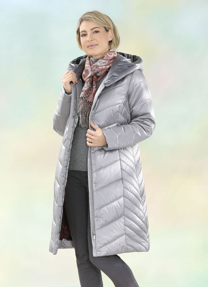 Mantel mit angeschnittener Kapuze 