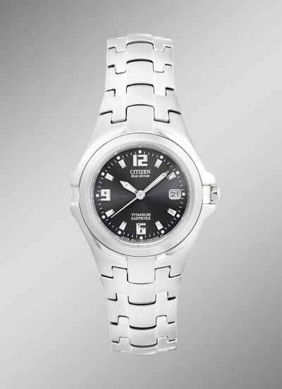 Damenuhr mit Super-Titanium-Bandgehäuse 