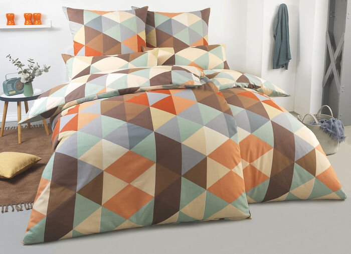 Farbenfrohe Bettw&auml;sche-Garnitur aus Polycotton  