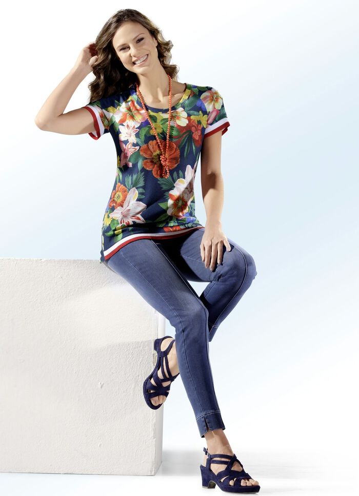  Jeans in Schlupfform 