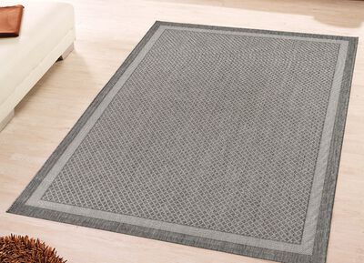 Angenehm flache Br&uuml;cken und Teppiche in Sisaloptik 