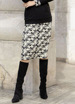 Rock in gerader Schnittf&uuml;hrung 