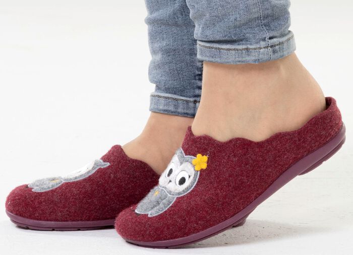 Laurina, klassiche Damen-Hausschuhe, mit herausnehmbarem Fu&szlig;bett 