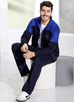 Freizeitanzug mit Seitentaschen 