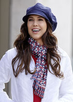 Schal mit Fantasiedessin 