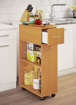 Praktischer Nischenwagen BUCHE