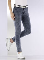 Kn&ouml;chellange, figurformende Jeans JEANSBLAU