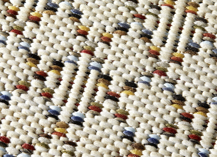 Brücken und Teppiche für den Innen- und Außenbereich 