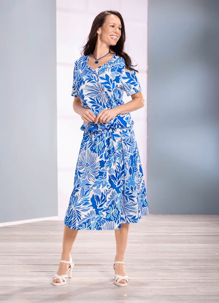 Rock in ausgestellter Form 