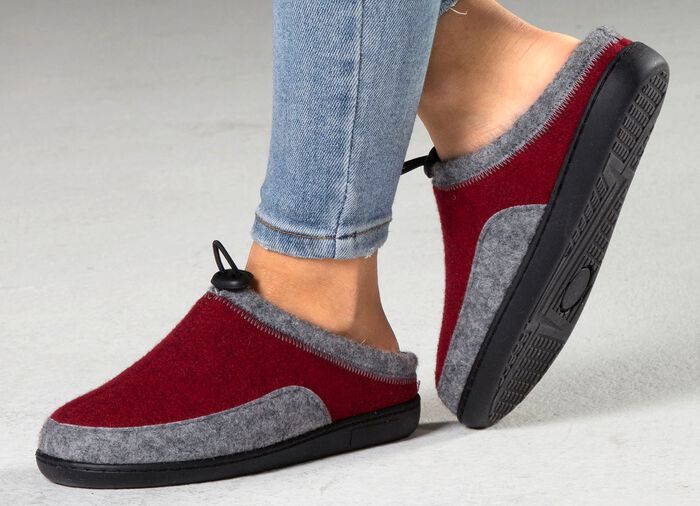 Laurina, klassische Damen-Hausschuhe, Weite H, mit herausnehmbarem Fu&szlig;bett BORDEAUX-GRAU