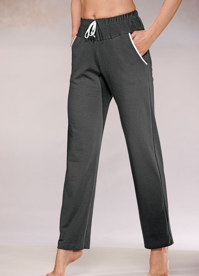 Hose mit bequemem Dehnbund 