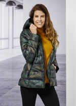 Jacke mit fester Kapuze 