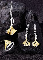 Ginkgoblatt-Anh&auml;nger in Bicolor mit synth. Zirkonia 