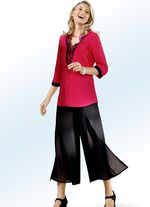 Bluse mit schwarzen Applikationen 