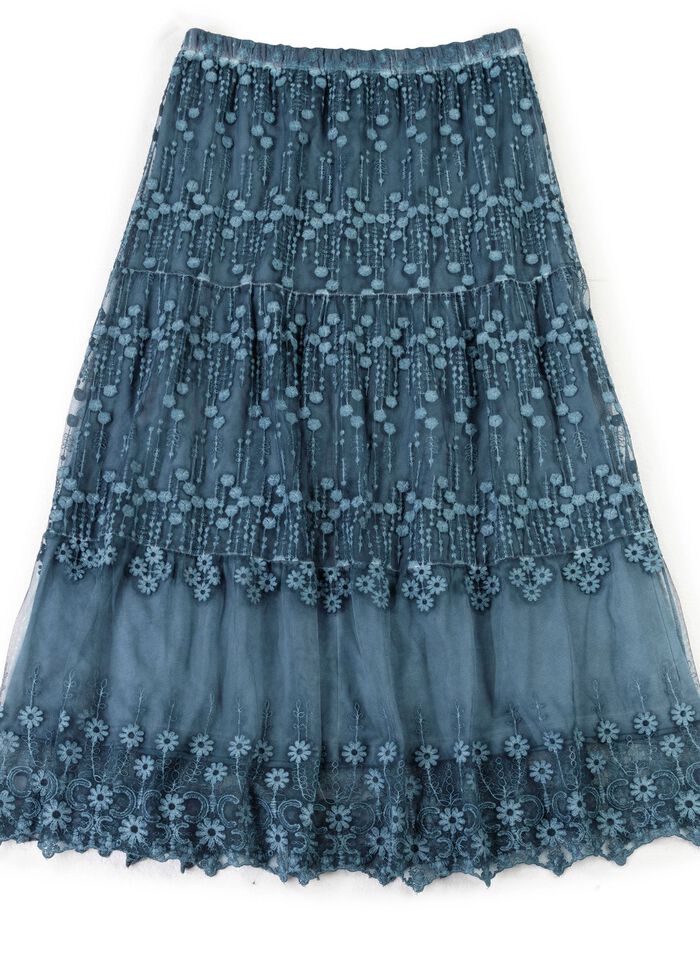 Stufenrock mit spezieller F&auml;rbetechnik 