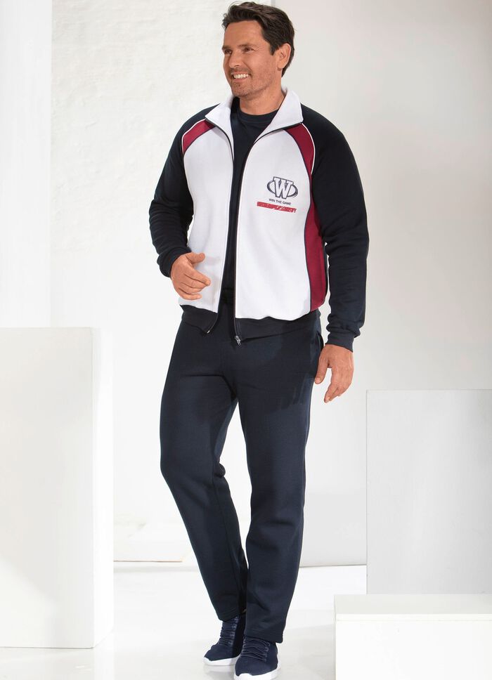 Freizeitanzug mit Seitentaschen 