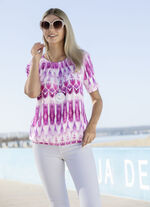 Figur umspielende Tunika  