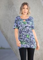 Shirt mit ausgefallener Ausschnittverarbeitung 