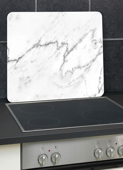 Wandblende aus Glas in Marmor-Optik 