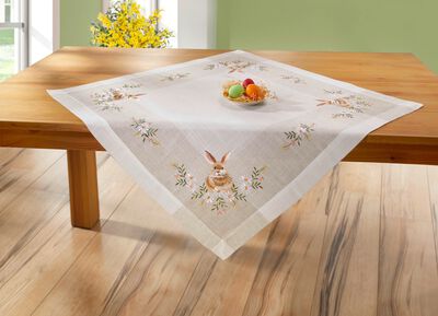 Bestickte Tisch- und Raumdekoration mit Osterhasen-Motiv 