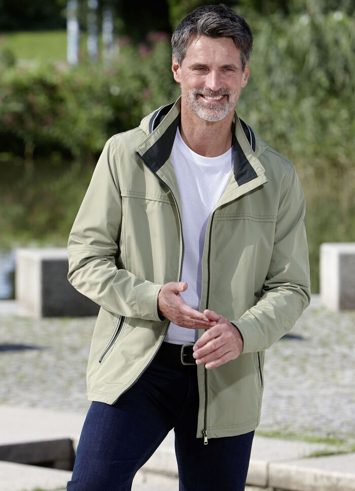 Funktionskurzjacke mit abtrennbarer Kapuze 