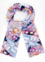 Schal mit grafischem Dessin 