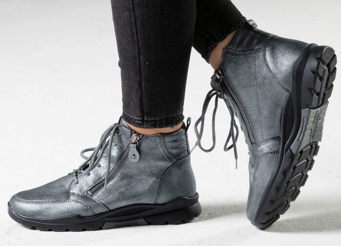 Waldl&auml;ufer, gef&uuml;tterte Damen-Stiefeletten, Winterschuhe, Weite H, mit herausnehmbarem Fu&szlig;bett ALTSILBER