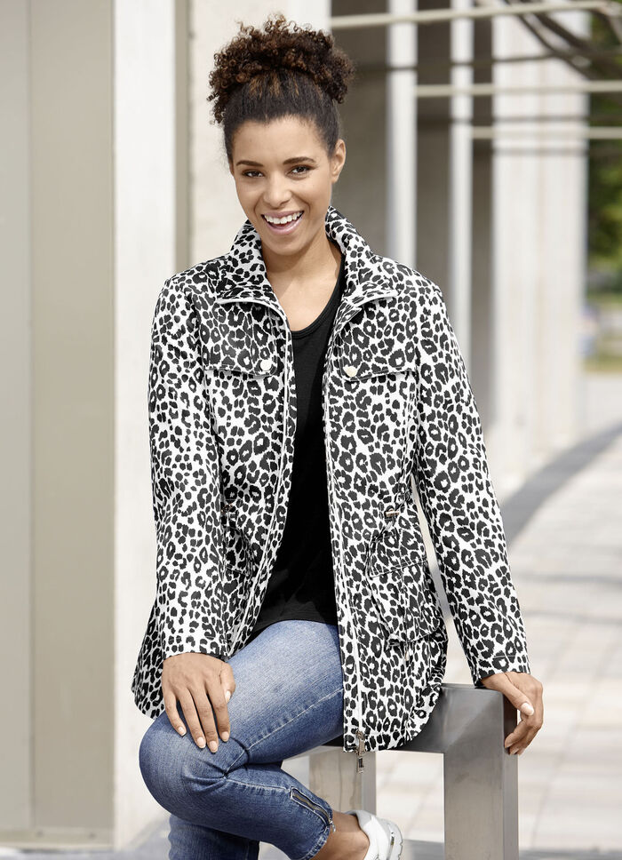 Jacke mit trendgenauem Raubtierfell-Dessin 