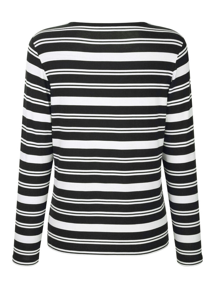 Shirt  mit roten Farbakzenten 