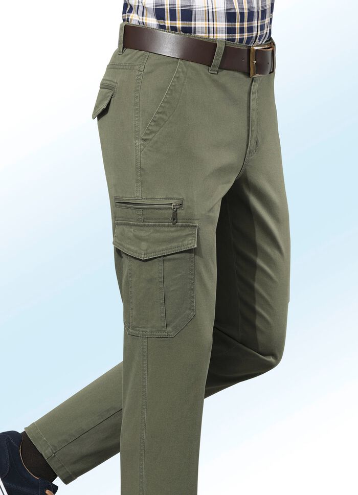 Hose mit Cargotaschen in 3 Farben OLIV