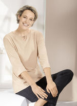 Shirt mit V-Schlitz und Schmuckzier 