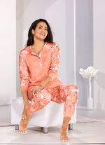 Schlafanzug mit B&uuml;ndchenabschl&uuml;ssen  